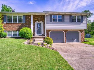 5000 E Sherwood Dr, Newburgh, IN 47630