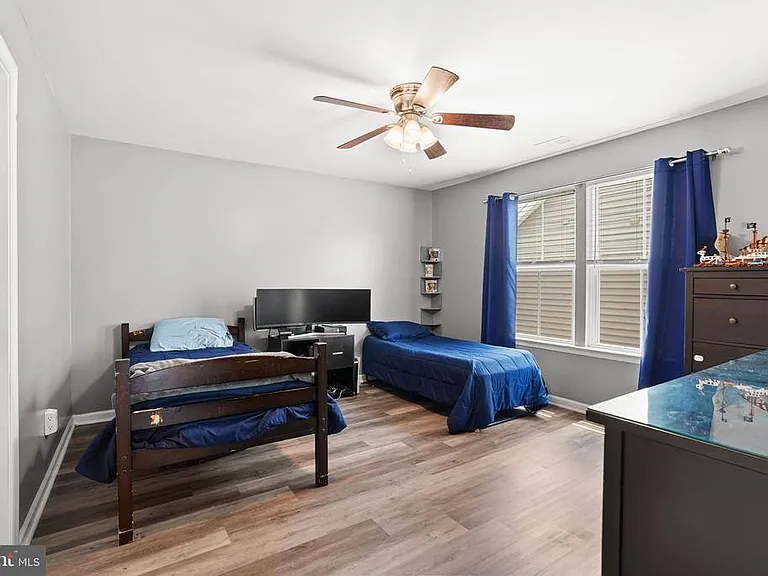 12405 Southington Dr — Photo 37