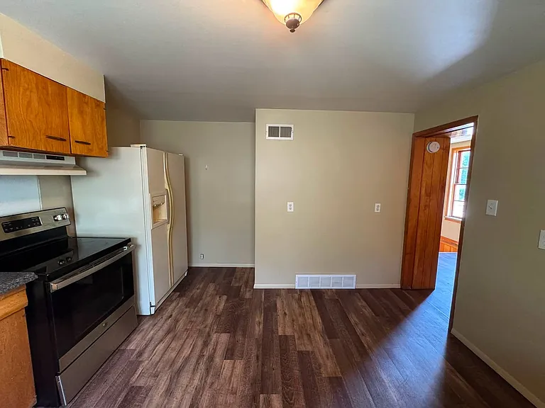 1701 Broadway St Hannibal — Photo 7