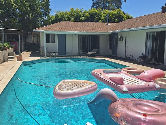 2nd image of 6401 Jackson Dr
