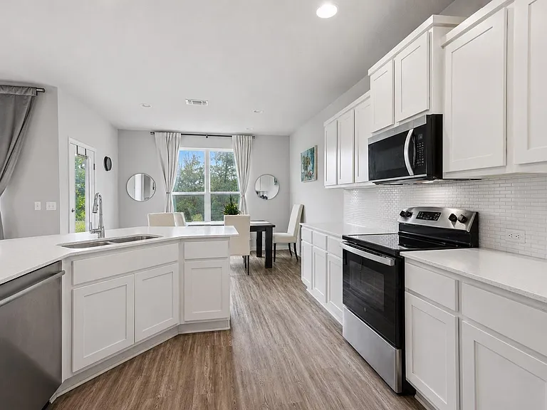 10005 Dalliance Ln — Photo 10