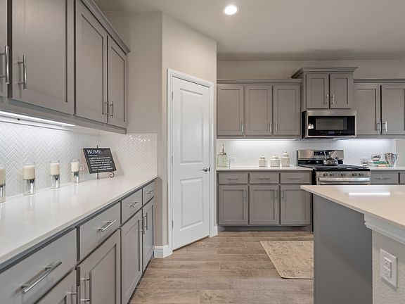 7th image of this home