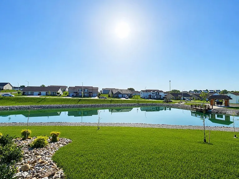 115 Pinnacle Pl — Photo 4