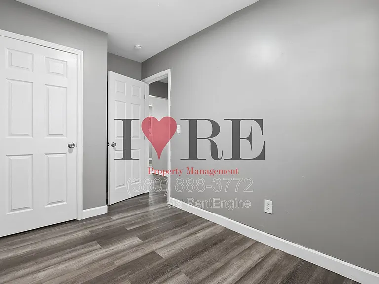 382 S Hague Ave #A — Photo 11