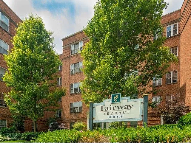 Fairway Apartments