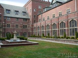 207 Chateau Rive #207, Peekskill, NY 10566