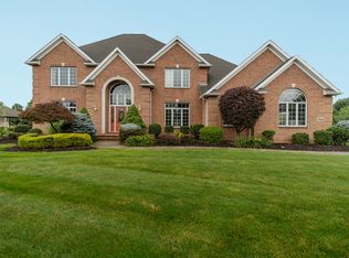 1546 Patriots Pt SE, North Canton, OH 44709