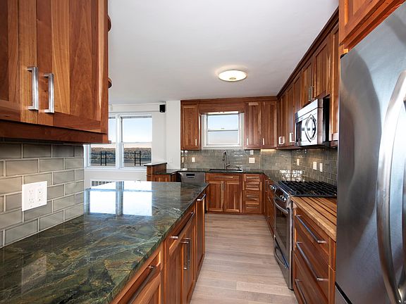 2nd image of 5800 Arlington Ave APT 17B