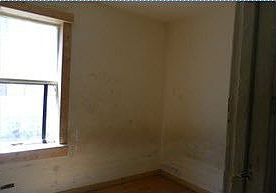 2nd image of 943 N Saint Louis Ave #2
