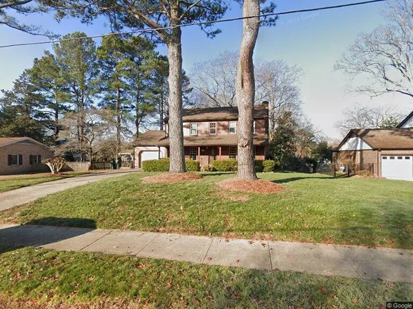 4705 Pemberton Dr, Raleigh, NC 27609