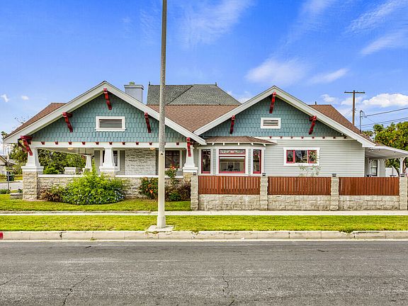 5th image of 3628 Arlington Ave