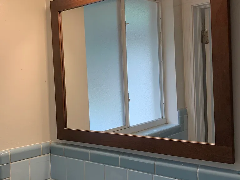 En-suite bath