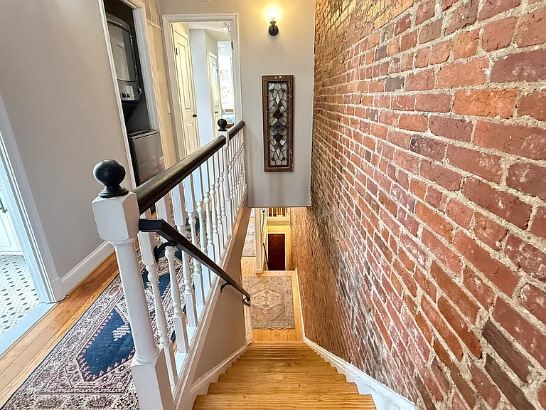 1118 F St NE #3 — Photo 43