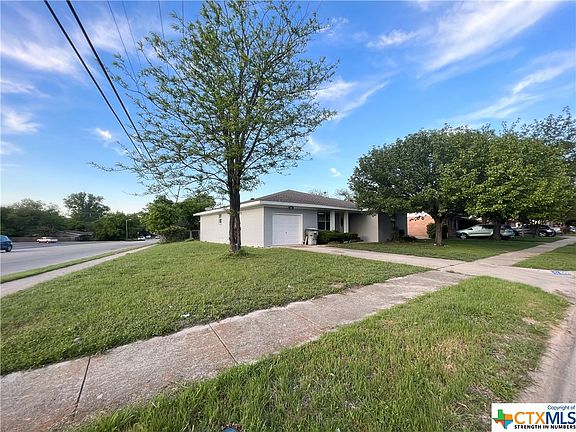 4th image of 1001 Duvall Dr