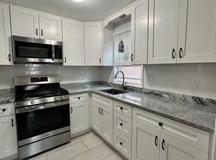 7 S Manor Rd #1, Broomall, PA 19008