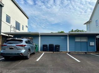 1221 Welch St APT 5, Houston, TX 77006