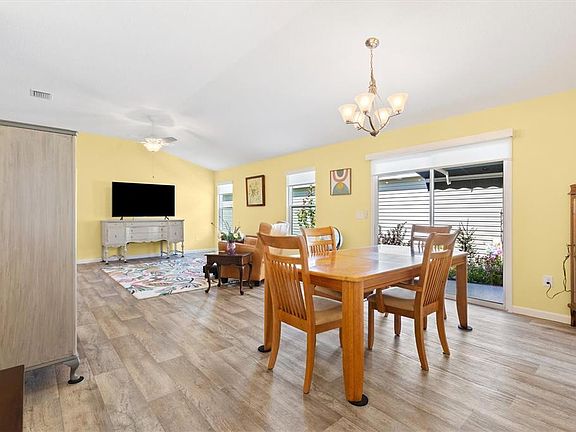 3rd image of 1659 SUSAN AVENUE