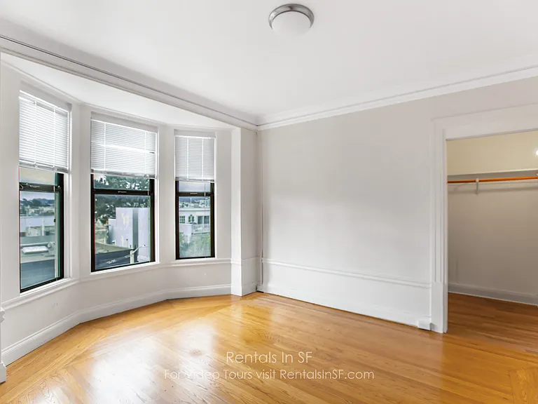 2504 Sacramento St #10 — Photo 5