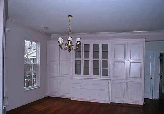 5th image of 4443 Pleasant View Dr