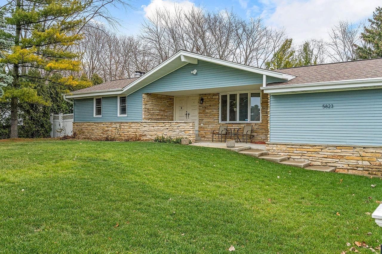 5823 Taylor Ave, Racine, WI 53403 Zillow