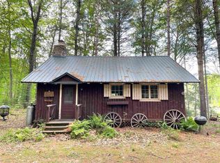 W10156 W Oak Ridge Ln, Gresham, WI 54128