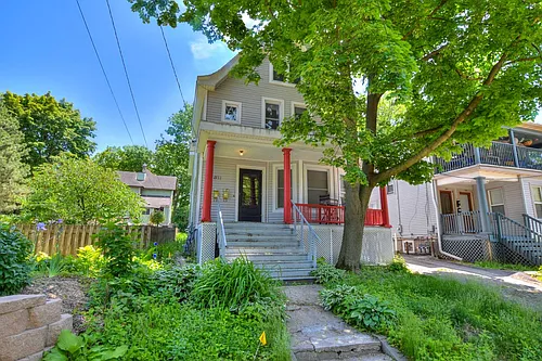 1111 E Gorham St #2 Photo 1