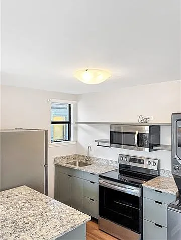 2851 Baronne St #2A — Photo 4
