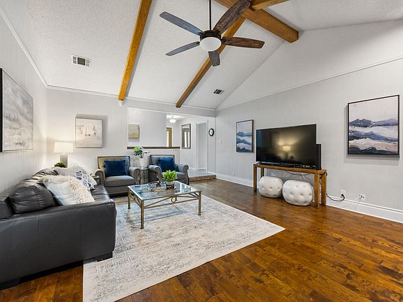3rd image of 10710 Bayridge Cv