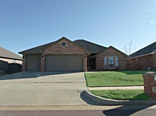 13916 Hunter Jackson Dr, Yukon, OK 73099