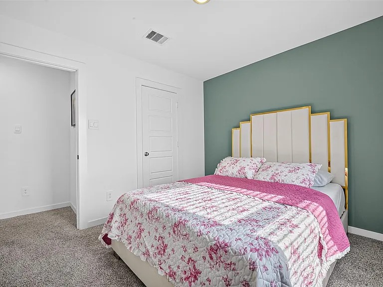 10206 Penryn Forest Trl — Photo 17