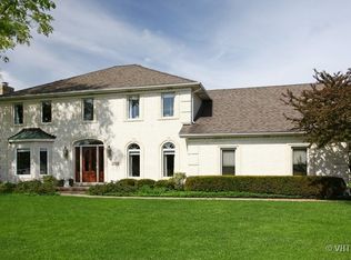 1103 Halladay Dr, Batavia, IL 60510