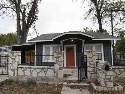 701 W Magnolia Ave, San Antonio, TX, 78212