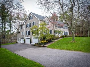 34 Knollwood Dr, Dover, MA 02030
