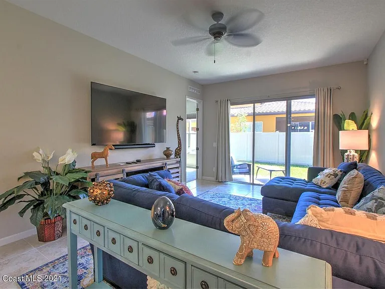 725 Simeon Dr — Photo 26