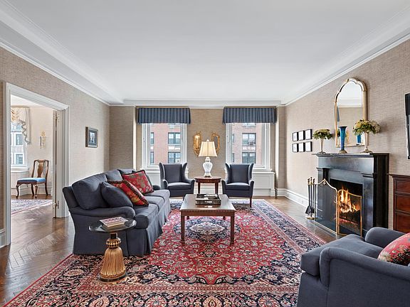 5th image of 132 E 72nd St #8THFLR