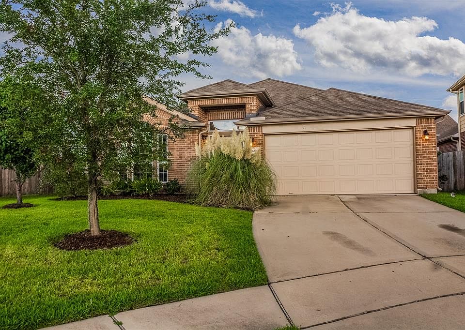 1st image of 26303 Sandahl Ct