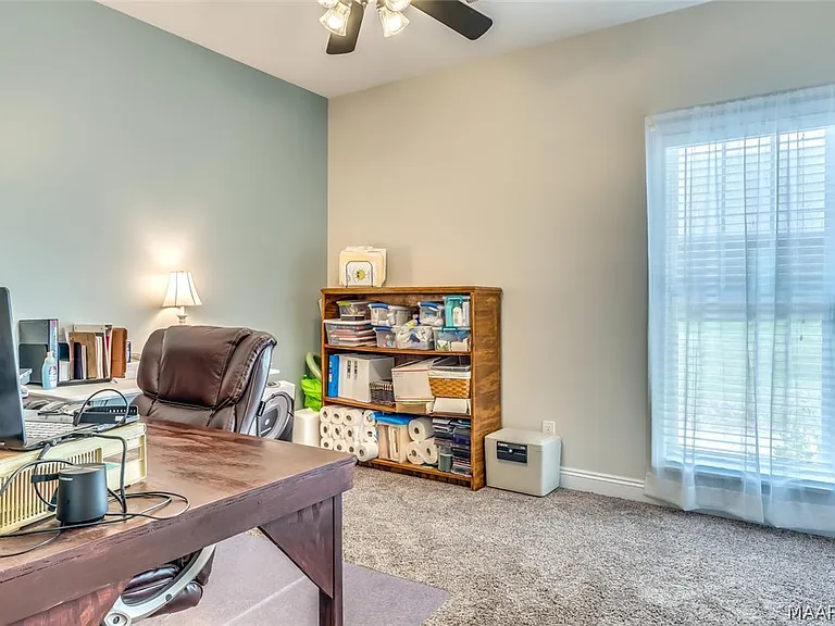 1211 Sadie Cir — Photo 26