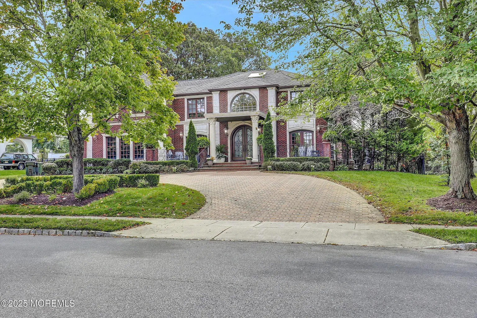 13 Valley Forge Rd photo 1