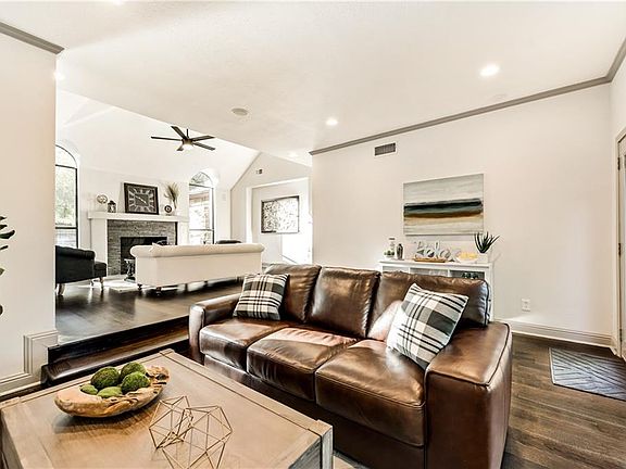 3rd image of 11104 Saint Michaels Dr