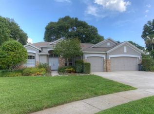 17606 Hackamore Pl, Lutz, FL 33549