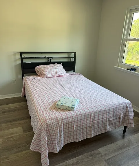 142 Hamilton Dr — Photo 18