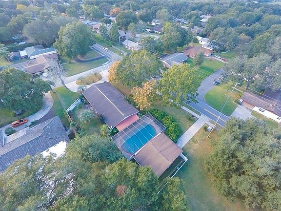 5th image of 1405 Hallam Dr
