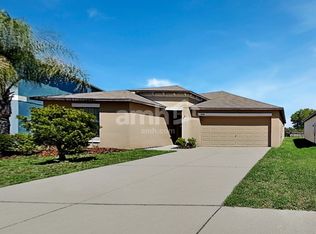 10116 Carloway Hills Dr, Wimauma, FL 33598