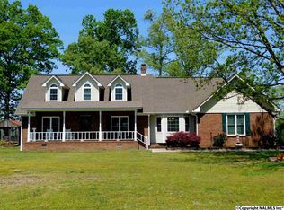 735 County Road 526, Centre, AL 35960