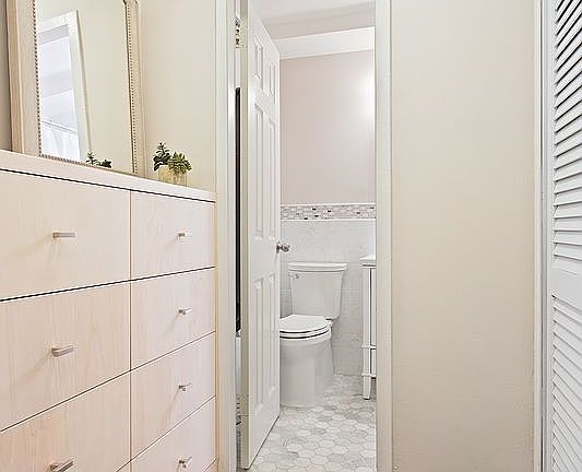 5th image of 241 E 76th St APT 8G