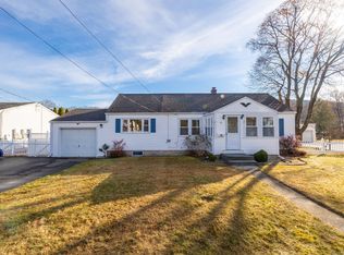 16 Loomis Ave, Plainville, CT 06062