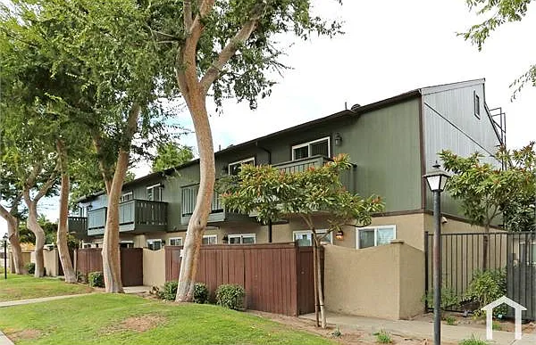 2 bed, $1,495 — Photo 4