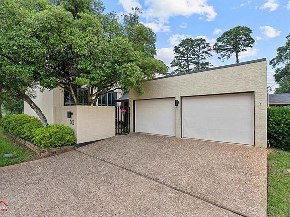 2nd image of 301 Tealwood Dr