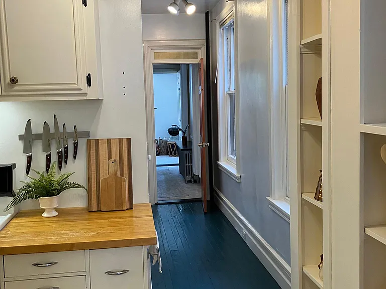 2219 Parrish St — Photo 14