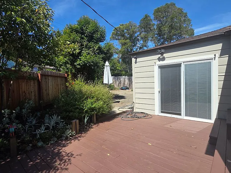 5 Nob Hill Ter — Photo 21